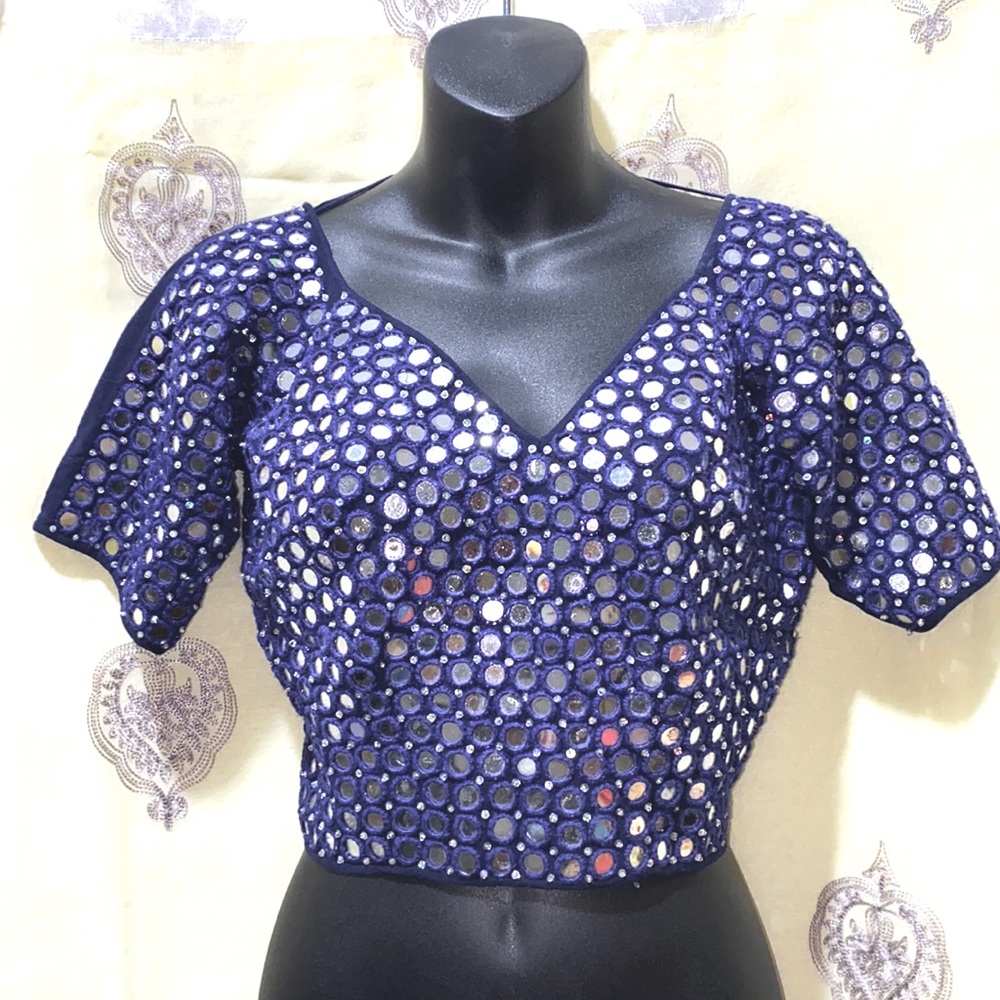 CROP BLUE MIRROR/GLASS REAR TIE TOP NO TAGS